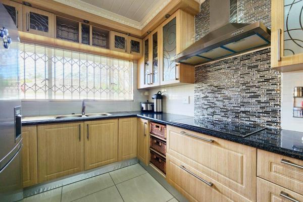 4 Bedroom Property for Sale in Amalinda Eastern Cape